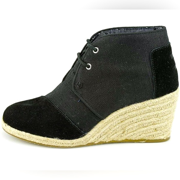 Toms Shoes - TOMS booties wedge Women's Wheat Suede black in color preowned size 8.5